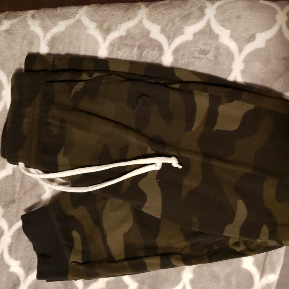 Camo joggers Pink